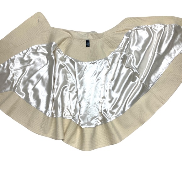 cape EAST 5th vintage ivory S/M wool blend classic please read info on photo2 - Picture 8 of 12